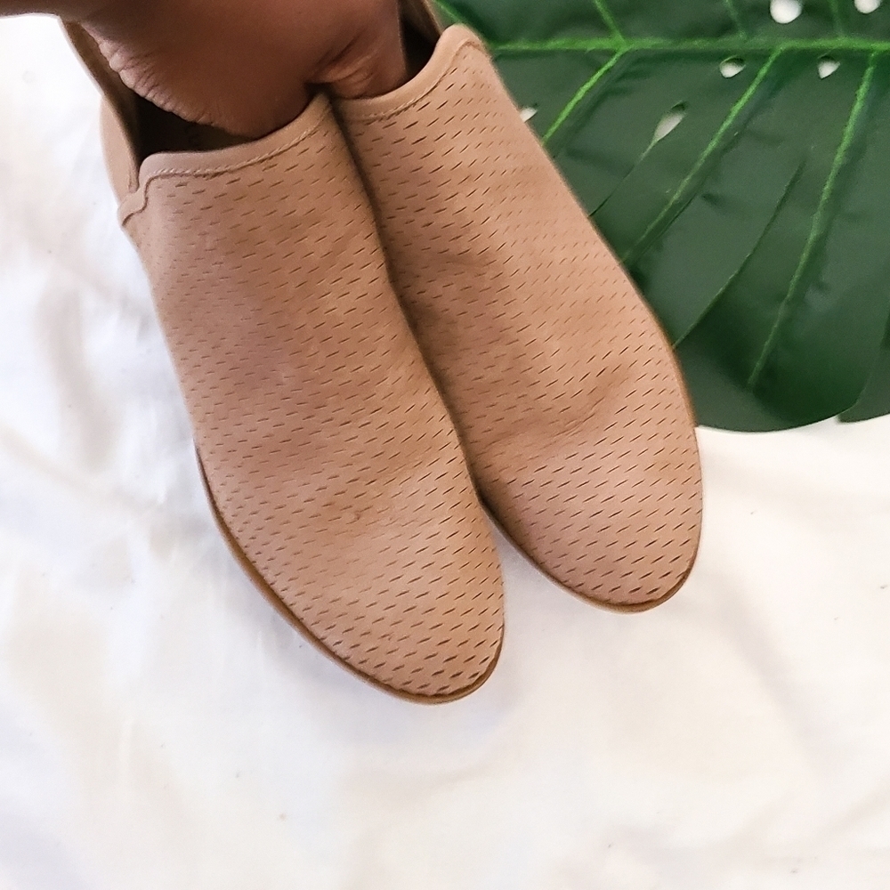 Lucky brand slip on booties - Picture 8 of 9